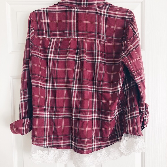 hollister long sleeve flannel with lace detail - Picture 2 of 4